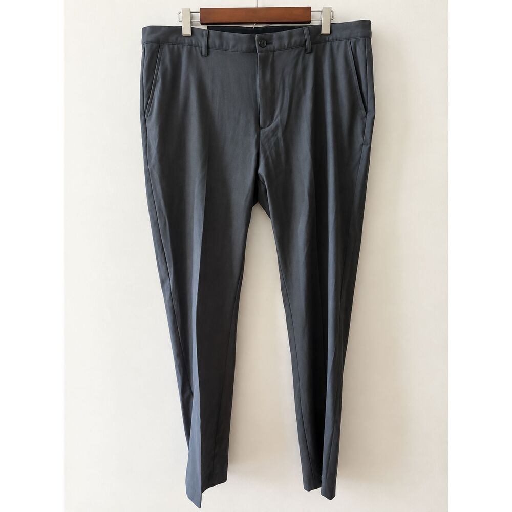 NWT Greg Norman Men’s 38x34 Gray Performance Golf Dress Pants Slacks